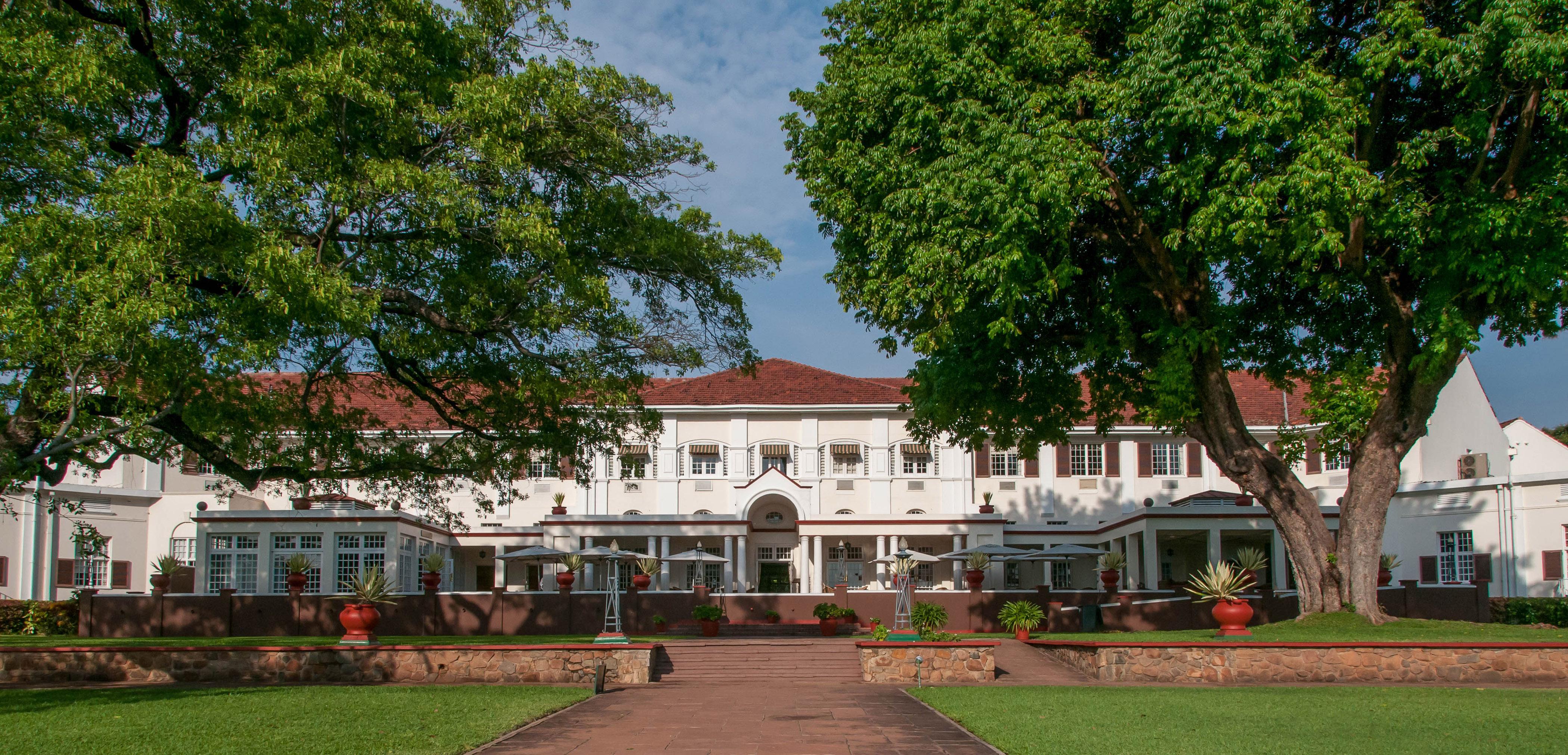 The Victoria Falls Hotel Экстерьер фото