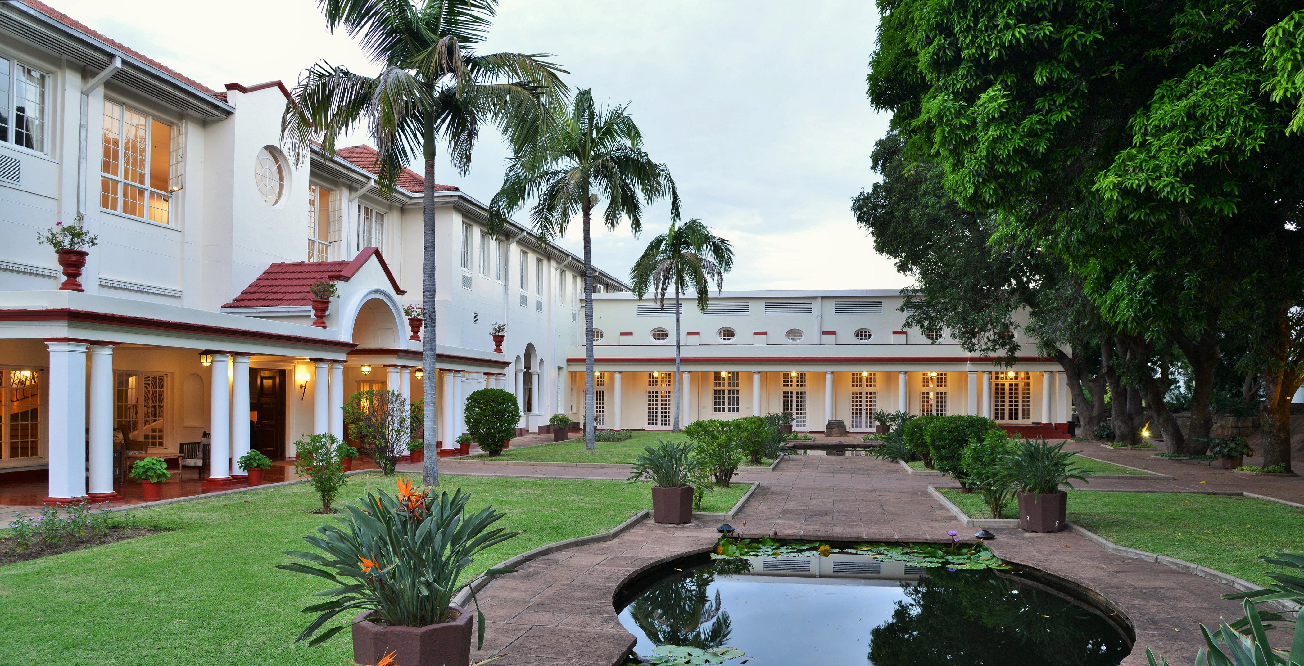 The Victoria Falls Hotel Экстерьер фото